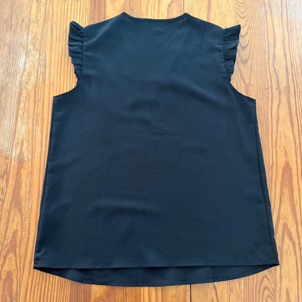Black Ruffle Sleeve V-Neck Blouse Crochet Lace Trim Somen's Size M 6 - Picture 8 of 8